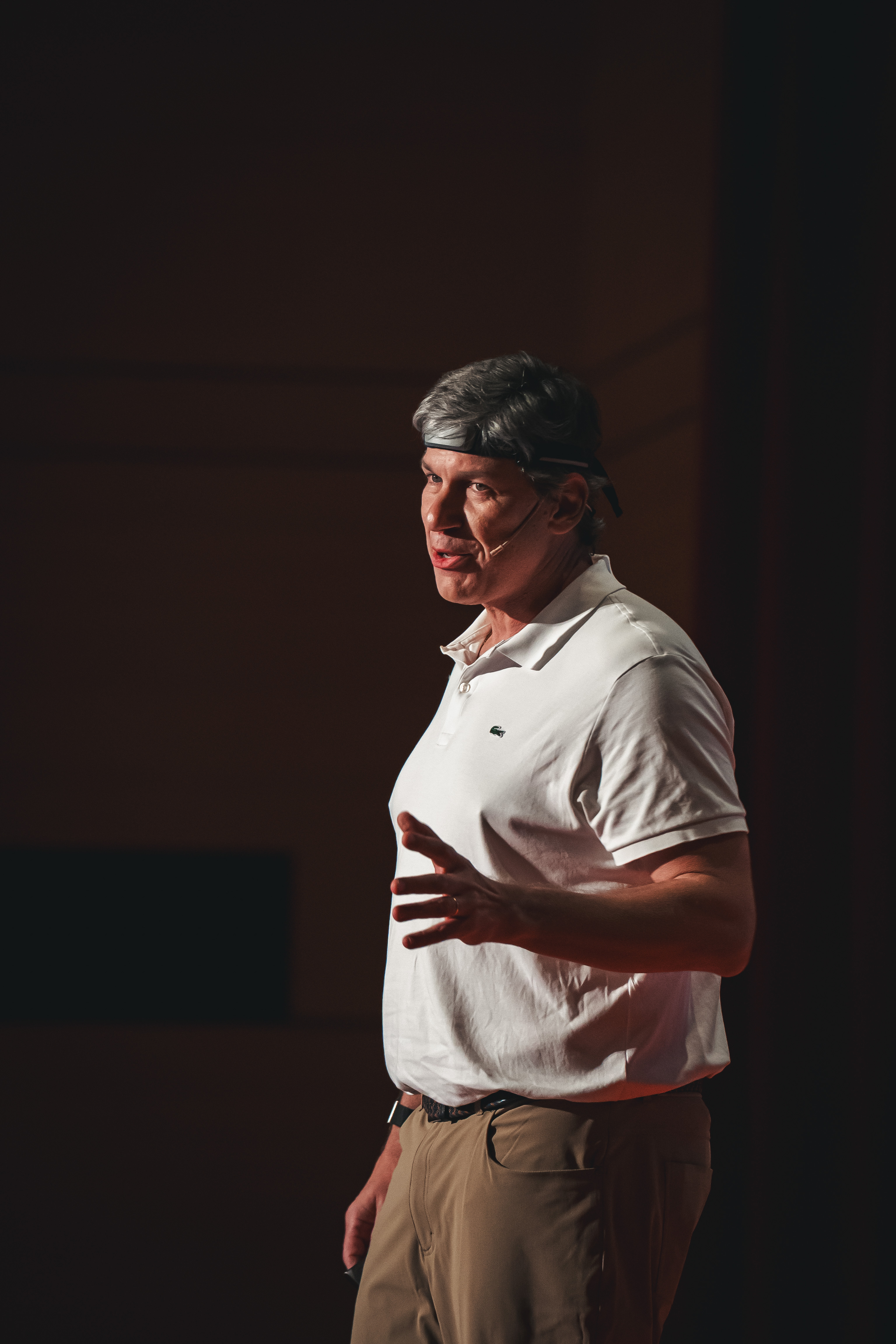 Orador en plena charla